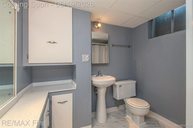 19415 Riverside Drive, Beverly Hills Village, MI 48025