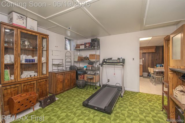 19415 Riverside Drive, Beverly Hills Village, MI 48025