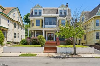 20 Leo Pl, Newark City, NJ 07108