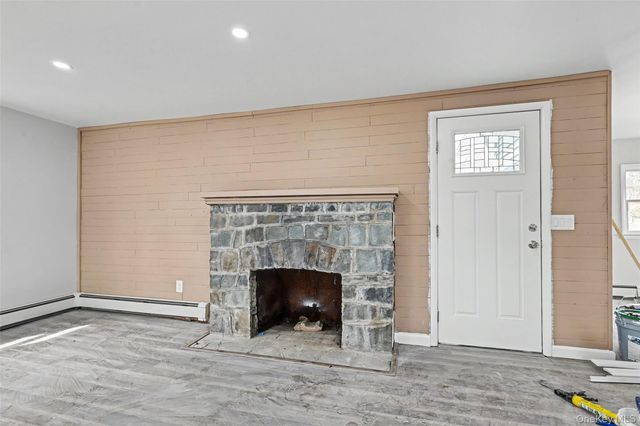 8093 Route 209, Ellenville, NY 12428