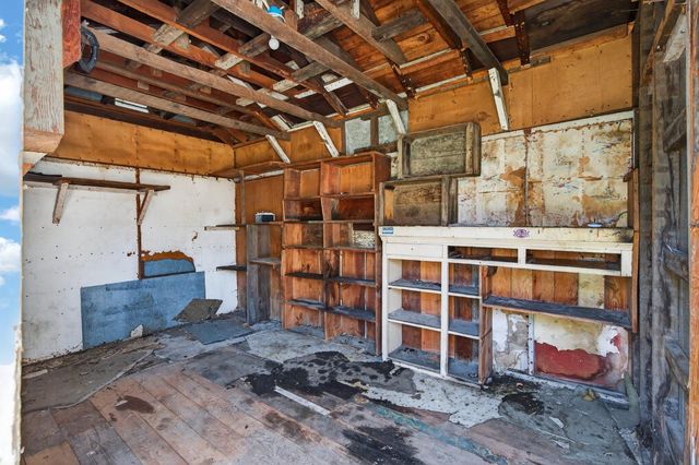 2611 W Acacia St, Stockton, CA 95203