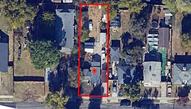 2611 W Acacia St, Stockton, CA 95203