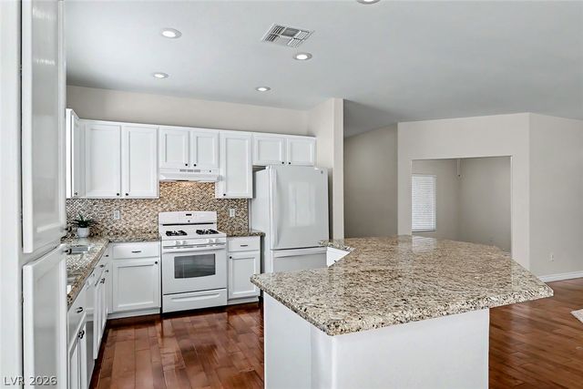 2565 Gilbertville Avenue, Henderson, NV 89052