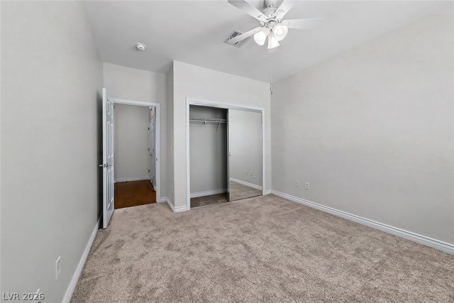 2565 Gilbertville Avenue, Henderson, NV 89052