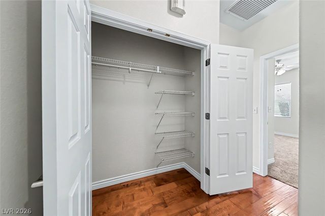 2565 Gilbertville Avenue, Henderson, NV 89052