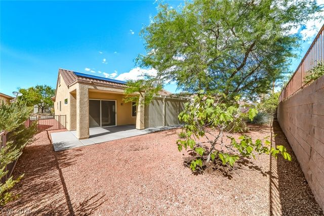 2565 Gilbertville Avenue, Henderson, NV 89052