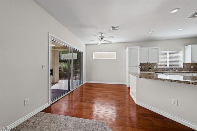2565 Gilbertville Avenue, Henderson, NV 89052
