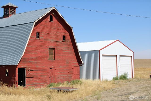 6 Road I NW, Waterville, WA 98858