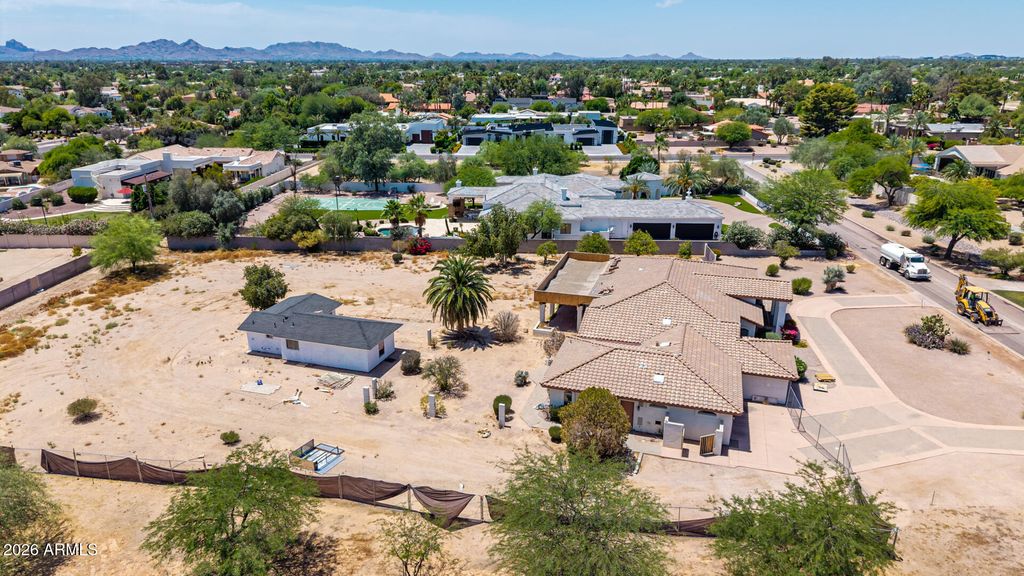 Image 2 of property listing at 10431 E MARY KATHERINE Drive, Scottsdale, AZ 85259