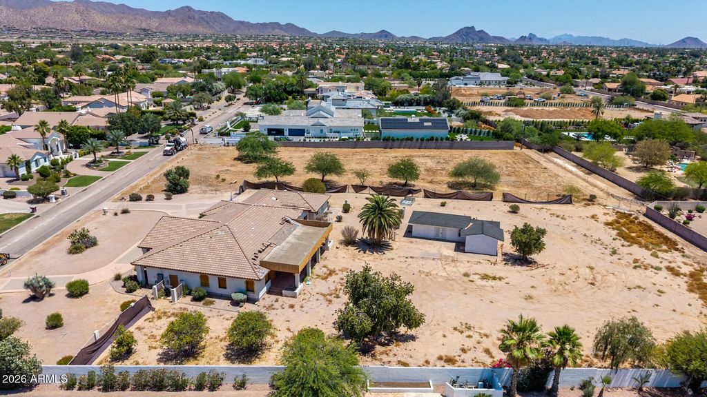 Image 5 of property listing at 10431 E MARY KATHERINE Drive, Scottsdale, AZ 85259