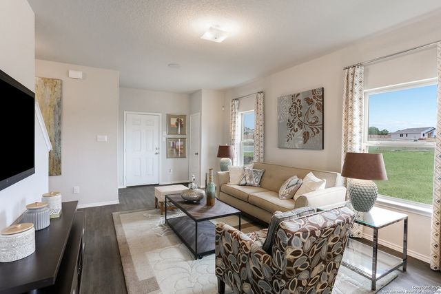 13730 Pinkston, San Antonio, TX 78252