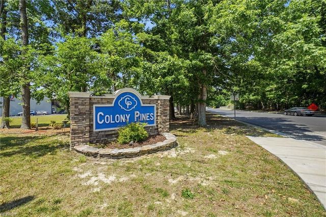806 Duncombe LN, Newport News, VA 23608