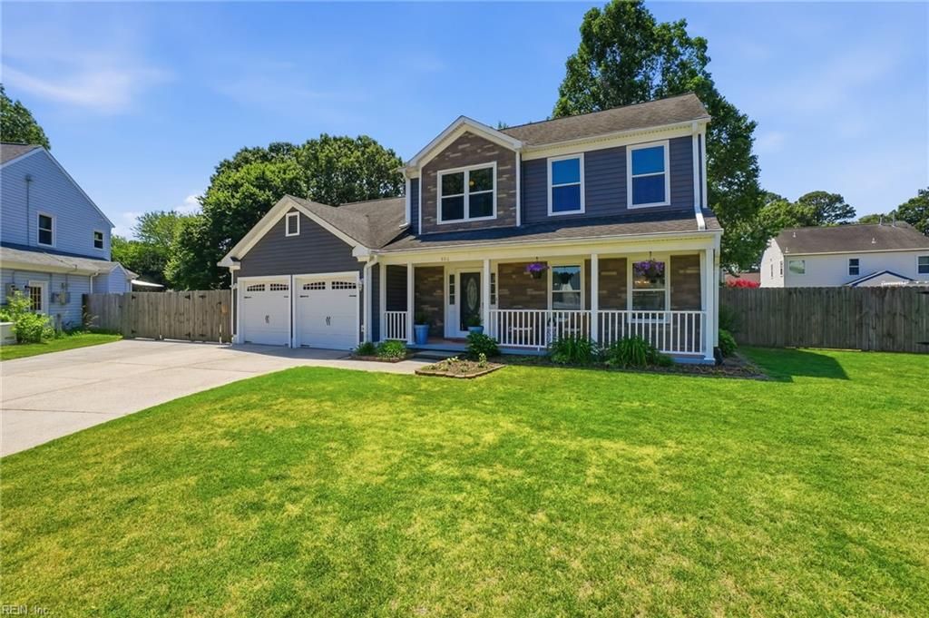 806 Duncombe LN, Newport News, VA 23608
