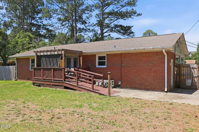 1011 Bingham, Fayetteville, NC 28304