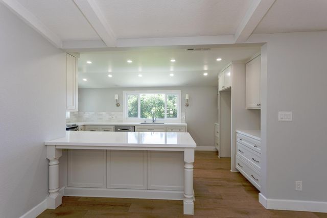 11012 Olive Rd, Oakdale, CA 95361