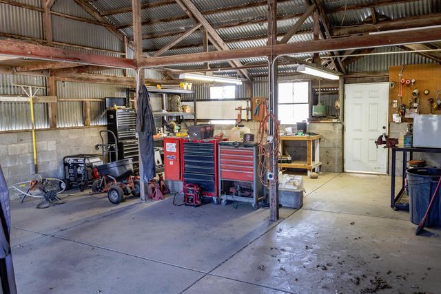 11012 Olive Rd, Oakdale, CA 95361