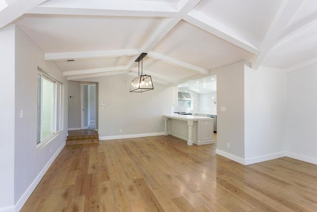 11012 Olive Rd, Oakdale, CA 95361