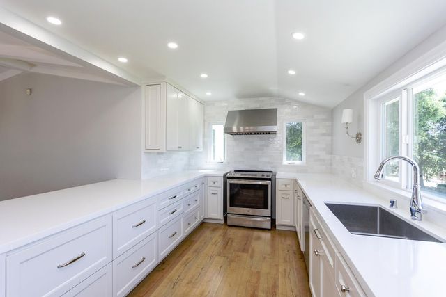 11012 Olive Rd, Oakdale, CA 95361