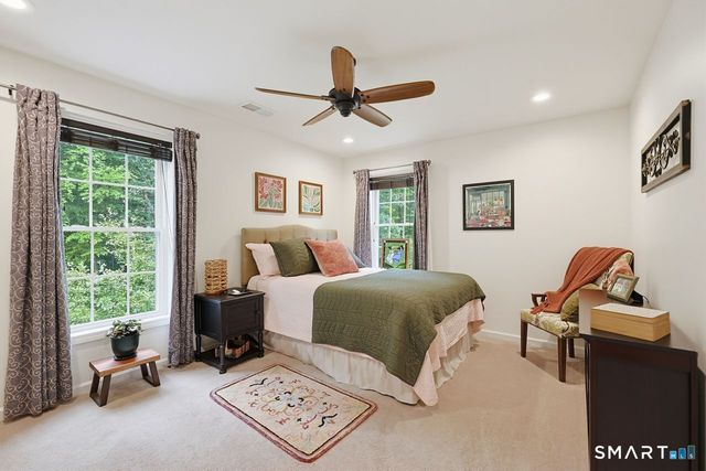 34 Foxglove Circle, Haddam, CT 06441