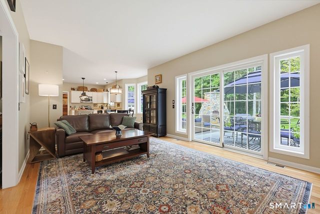 34 Foxglove Circle, Haddam, CT 06441