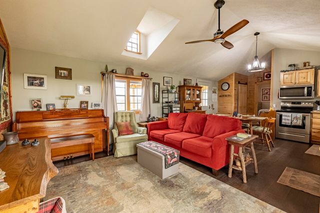 225 Lighthouse Road, Monticello, KY 42633