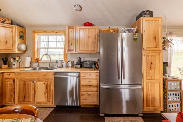 225 Lighthouse Road, Monticello, KY 42633