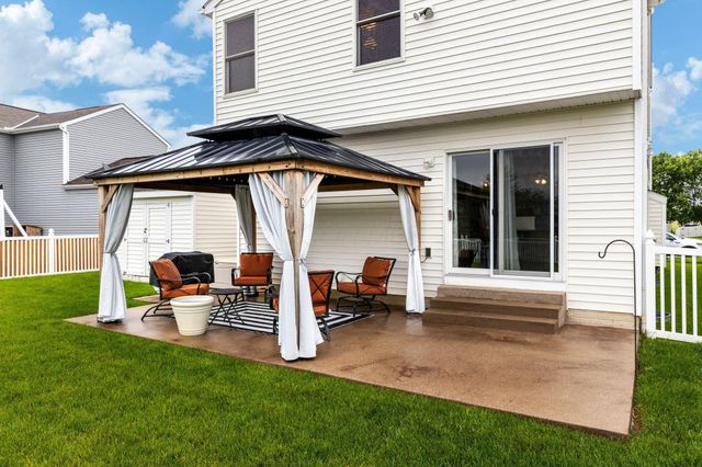 206 Dowler Drive, Ashville, OH 43103