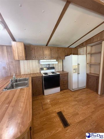 1545 Poplar Branch Ln, Hartsville, SC 29550