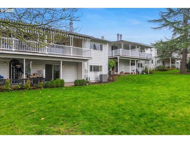 14812 Ne ROSE Pkwy, Portland, OR 97230