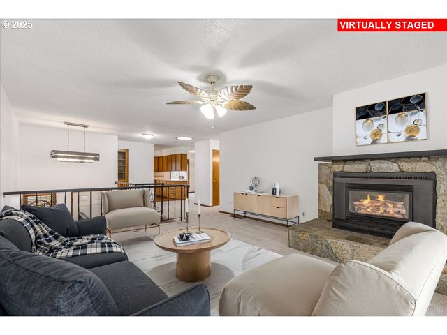 14812 Ne ROSE Pkwy, Portland, OR 97230