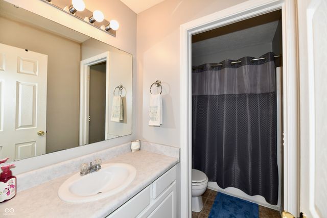 10058 Three Star Court, Avon, IN 46123