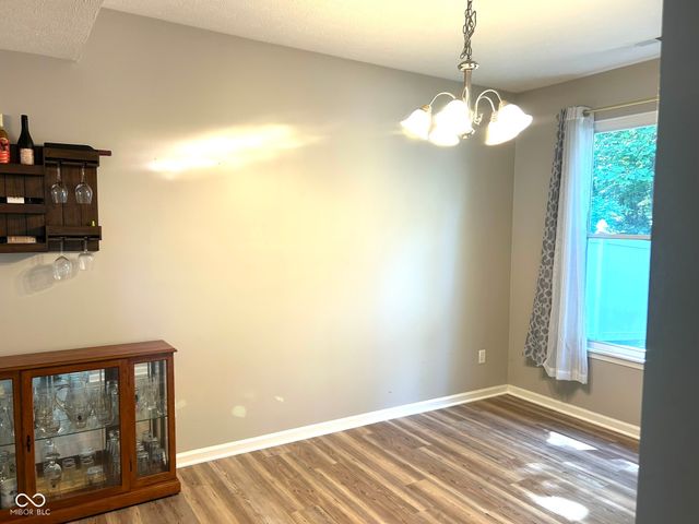 10058 Three Star Court, Avon, IN 46123