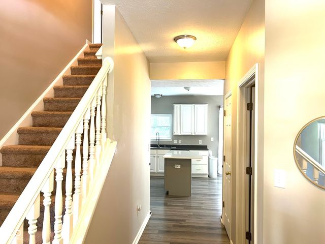 10058 Three Star Court, Avon, IN 46123