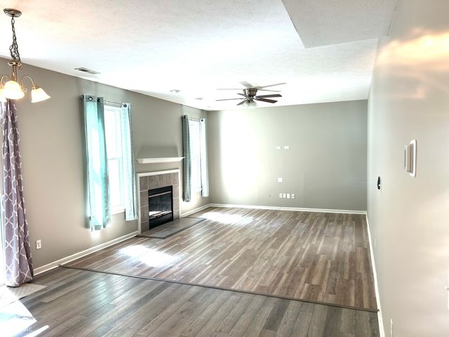 10058 Three Star Court, Avon, IN 46123