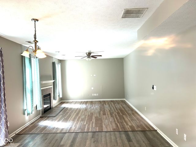 10058 Three Star Court, Avon, IN 46123