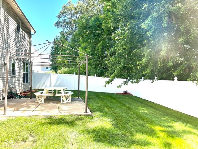 10058 Three Star Court, Avon, IN 46123