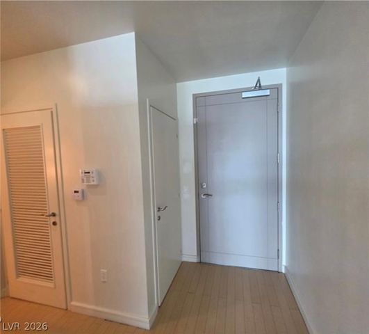 200 Hoover Avenue 1910, Las Vegas, NV 89101