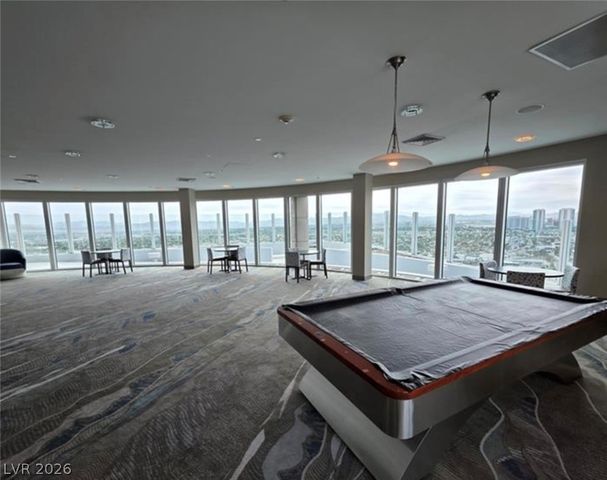 200 Hoover Avenue 1910, Las Vegas, NV 89101