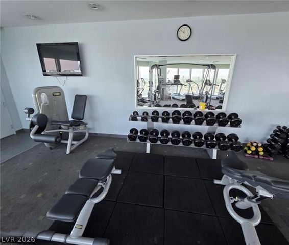 200 Hoover Avenue 1910, Las Vegas, NV 89101