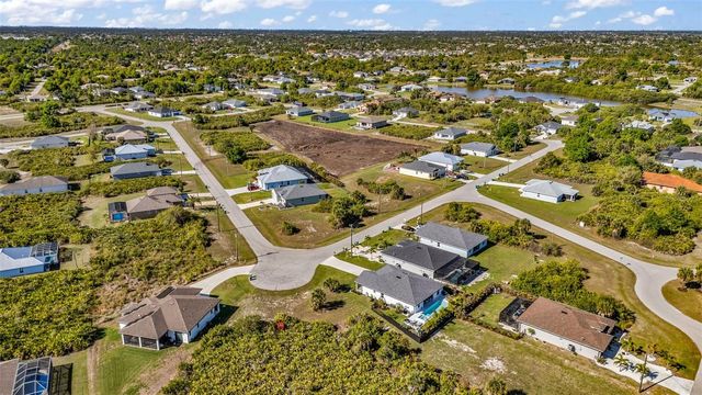 139 WRIGHT DRIVE, Rotonda West, FL 33947