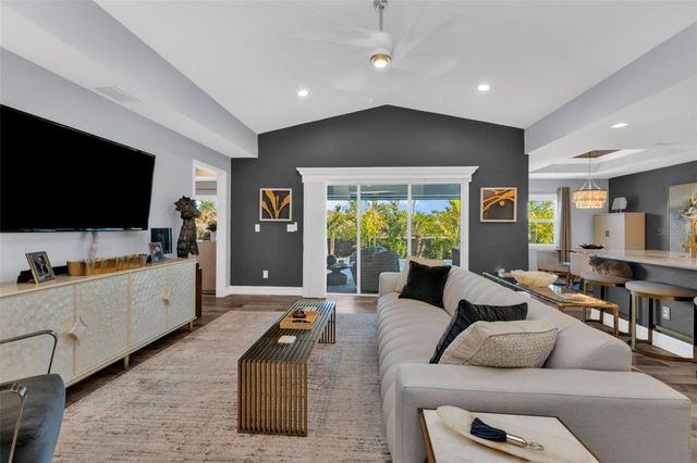 139 WRIGHT DRIVE, Rotonda West, FL 33947