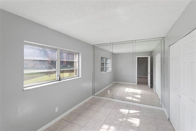 4101 NW 26th Street 161, Lauderhill, FL 33313