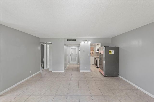 4101 NW 26th Street 161, Lauderhill, FL 33313