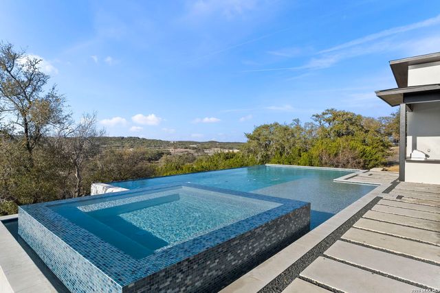 11129 Barreal, Boerne, TX 78006