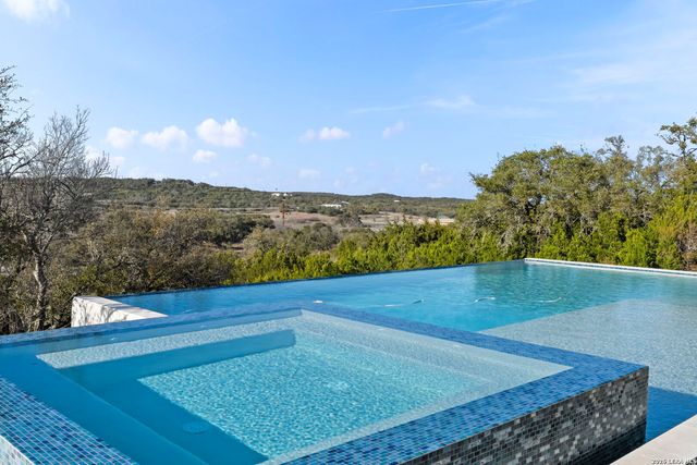 11129 Barreal, Boerne, TX 78006