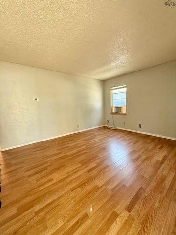 1405 TANBARK ROAD, Wichita Falls, TX 76306