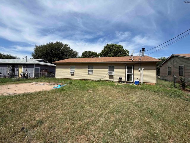 1405 TANBARK ROAD, Wichita Falls, TX 76306