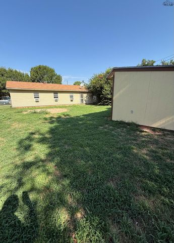 1405 TANBARK ROAD, Wichita Falls, TX 76306