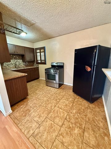 1405 TANBARK ROAD, Wichita Falls, TX 76306