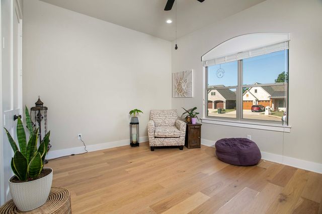 7434 Waterview Square, Tyler, TX 75703